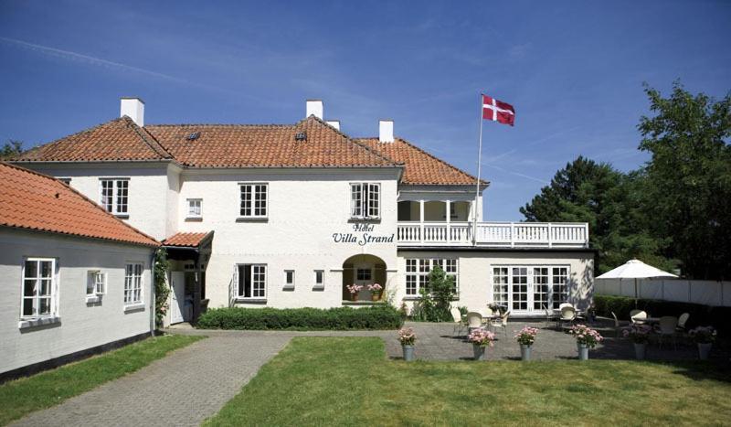 Villa Strand Hornbæk エクステリア 写真